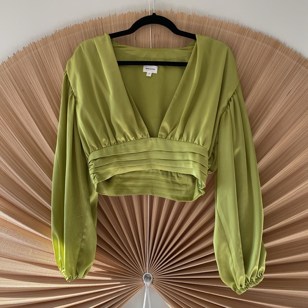 Brynn Top in Moss Green Song of Style
